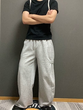 「アイテム（スウェットパンツ）」を使った、TAKUMAさん（メンズ・172cm）の夏コーディネート