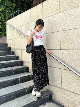 「韓国コーデ」｜「アイテム（スニーカー）」を使った、Sillyさん（レディース・158cm）の夏コーディネート