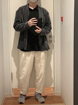 「ZARA（ザラ）のコーデュロイエフェクトジャケット（カーディガン/ボレロ、グレー系）」を使った、木下さん（メンズ・177cm）の春コーディネート