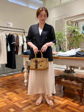 「アイテム（ノーカラージャケット）」を使った、yuko yamaguchiさん（レディース・158cm）の夏コーディネート