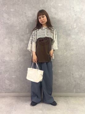 「URBAN RESEARCH DOORS（アーバンリサーチドアーズ）の『別注』GOOD ROCK SPEED×DOORS　ロゴサークルTシャツ（Tシャツ/カットソー、ブラウン系）」を使った、noeさん（レディース・156cm）の夏コーディネート