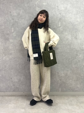 「かぐれ」｜「アイテム（スウェット）」を使った、Noeさん（レディース・156cm）の秋コーディネート