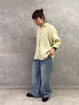 「かぐれ（カグレ）のリネンレギュラーボックスシャツ（シャツ/ブラウス、イエロー系）」を使った、noeさん（レディース・156cm）の春コーディネート