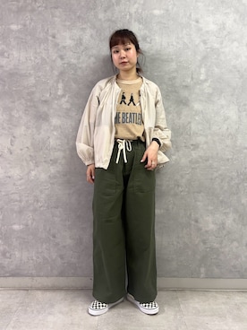 「URBAN RESEARCH DOORS（アーバンリサーチドアーズ）のVANS　UA CLASSIC SLIP-ON（スニーカー、その他）」を使った、noeさん（レディース・156cm）の春コーディネート