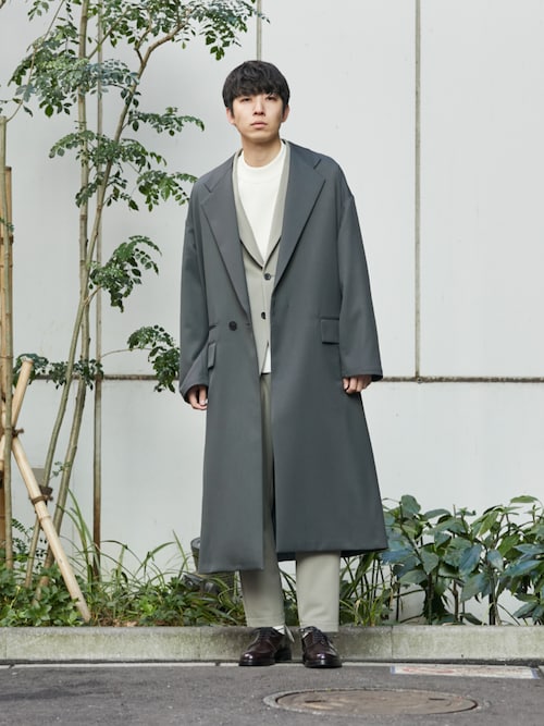 UNITED TOKYOUNITED TOKYO MENSさんのチェスターコートを使った