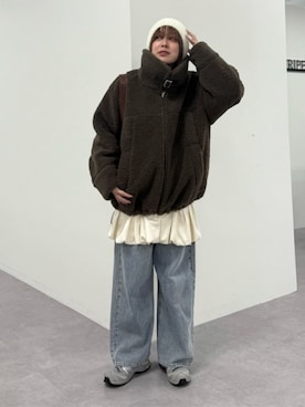 「アイテム（ムートンコート）」を使った、earth music&ecology officialさん（レディース・153cm）の秋コーディネート