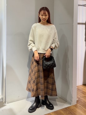 earth music&ecology officialさん（レディース・156cm）の秋コーディネート