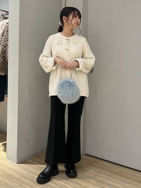 earth music&ecology officialさん（レディース・156cm）の秋コーディネート