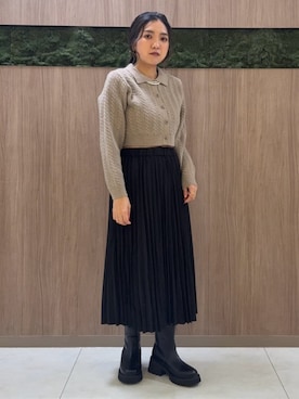 「earth music&ecology（アースミュージックアンドエコロジー）のアイテム（ニット/セーター）」を使った、earth music&ecology officialさん（レディース・156cm）の秋コーディネート