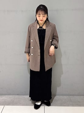 「アイテム（テーラードジャケット、その他）」を使った、earth music&ecology officialさん（レディース・148cm）の秋コーディネート