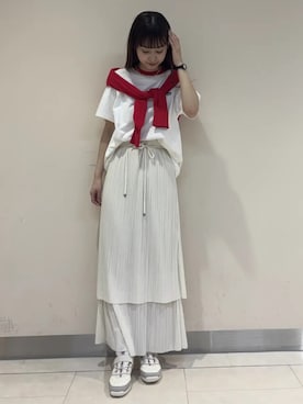 「earth music&ecology（アースミュージックアンドエコロジー）のアイテム（スカート）」を使った、earth music&ecology officialさん（レディース・156cm）の春コーディネート