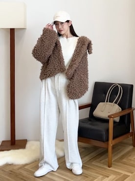 earth music&ecology officialさん（レディース・157cm）の秋コーディネート