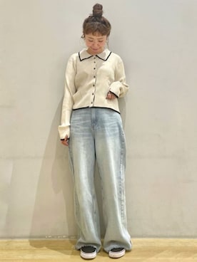 「earth music&ecology（アースミュージックアンドエコロジー）のアイテム（ニット/セーター）」を使った、earth music&ecology officialさん（レディース・154cm）の秋コーディネート