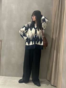 earth music&ecology officialさん（レディース・163cm）の秋コーディネート