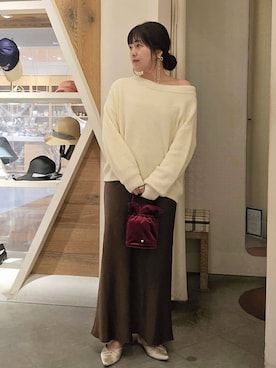 「earth music&ecology（アースミュージックアンドエコロジー）のアイテム（ニット/セーター）」を使った、earth music&ecology officialさん（レディース・158cm）の秋コーディネート