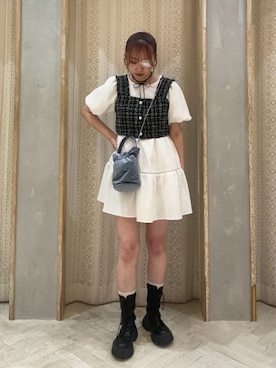 「earth music&ecology（アースミュージックアンドエコロジー）のアイテム（ワンピース）」を使った、earth music&ecology officialさん（レディース・161cm）の秋コーディネート