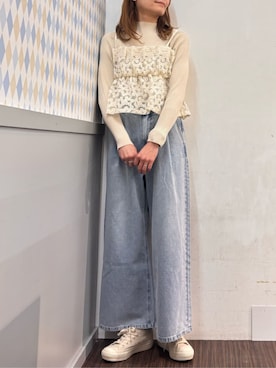 「earth music&ecology（アースミュージックアンドエコロジー）のアイテム（ニット/セーター）」を使った、earth music&ecology officialさん（レディース・168cm）の秋コーディネート