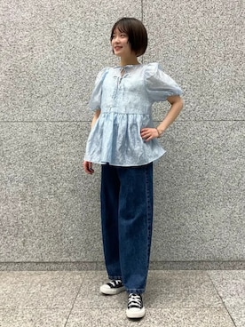 「earth music&ecology（アースミュージックアンドエコロジー）のアイテム（デニムパンツ）」を使った、earth music&ecology officialさん（レディース・158cm）の春コーディネート