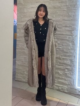 「アイテム（つなぎ/オールインワン）」を使った、齊藤愛奈さん（レディース・162cm）の冬コーディネート