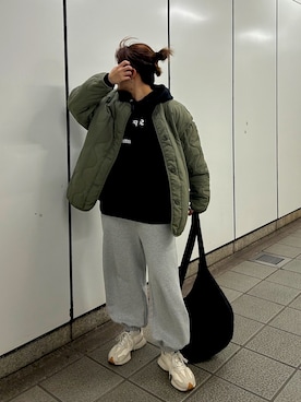 「AIR SPACE（エアースペース）のアイテム」を使った、dogwhypeepさん（レディース・166cm）の冬コーディネート