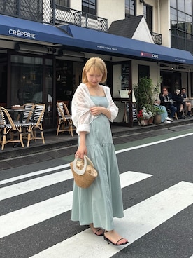 「アイテム（かごバッグ）」を使った、ayakaさん（レディース・157cm）の夏コーディネート