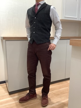 「TOKYO SHIRTS（トウキョウシャツ）のストライプ 前身カットラペル　ニットジ（ベスト）」を使った、BRICK HOUSE by Tokyo Shirts 高崎イオンモール店さん（メンズ・170cm）の冬コーディネート