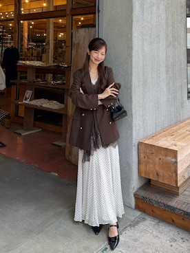 「アイテム（チーク）」を使った、ririさん（レディース・155cm）の秋コーディネート