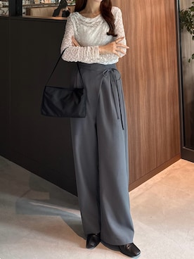 「アイテム（スラックス）」を使った、ririさん（レディース・155cm）の秋コーディネート