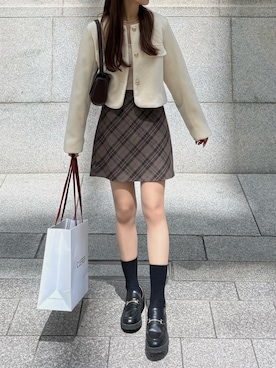 「アイテム（ノーカラージャケット）」を使った、ririさん（レディース・155cm）の秋コーディネート