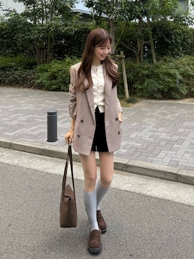 「アイテム（チーク）」を使った、ririさん（レディース・155cm）の秋コーディネート