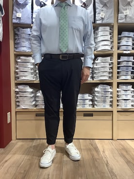 「アイテム（ビジネスシャツ）」を使った、TOKYO SHIRTS 博多駅地下店さん（メンズ・169cm）の春コーディネート