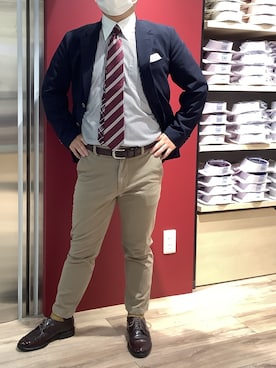 「アイテム（ビジネスシャツ）」を使った、TOKYO SHIRTS 博多駅地下店さん（メンズ・160cm）の秋コーディネート