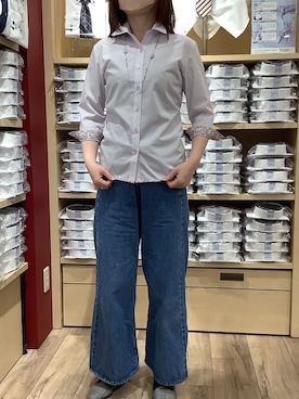 「アイテム（ビジネスシャツ）」を使った、TOKYO SHIRTS 博多駅地下店さん（レディース・163cm）の春コーディネート