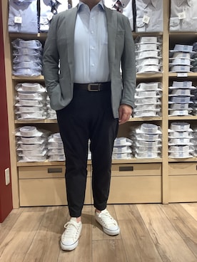 「アイテム（ビジネスシャツ）」を使った、TOKYO SHIRTS 博多駅地下店さん（メンズ・169cm）の春コーディネート