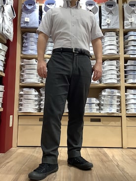 「アイテム（ビジネスシャツ、レッド系）」を使った、TOKYO SHIRTS 博多駅地下店さん（メンズ・160cm）の春コーディネート