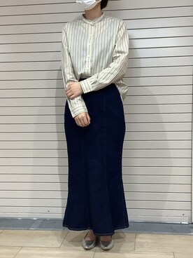 「アイテム（ビジネスシャツ、ベージュ系）」を使った、TOKYO SHIRTS 博多駅地下店さん（レディース・160cm）の秋コーディネート