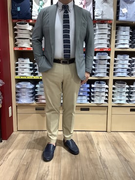 「アイテム（ビジネスシャツ）」を使った、TOKYO SHIRTS 博多駅地下店さん（メンズ・169cm）の春コーディネート