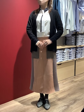 「アイテム（ビジネスシャツ）」を使った、TOKYO SHIRTS 博多駅地下店さん（レディース・163cm）の春コーディネート
