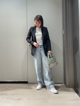 「ARMANI EXCHANGE（アルマーニエクスチェンジ）のアイテム（ジャケット/アウター）」を使った、MIさん（レディース・169cm）の春コーディネート