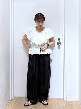 「LOWRYS FARM（ローリーズファーム）のイージーワイドコクーンパンツ 327286（その他パンツ、ブラウン系）」を使った、hachi0867さん（レディース）の夏コーディネート