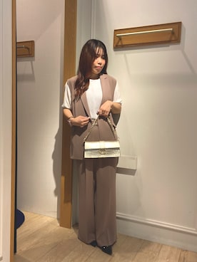 「アイテム（テーラードジャケット、イエロー系）」を使った、økiさん（レディース・160cm）の秋コーディネート