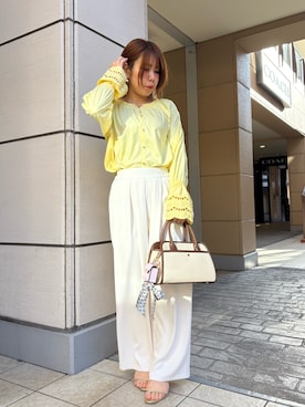 「アイテム（チャーム）」を使った、økiさん（レディース・160cm）の春コーディネート