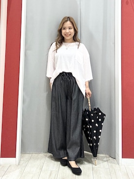 「SHOO・LA・RUE（シューラルー）の【S-LL/洗濯機可/体型カバー】ゆるっとこなれる 大人のシアースラブTシャツ（Tシャツ/カットソー、ピンク系）」を使った、shio さん（レディース・143cm）の夏コーディネート