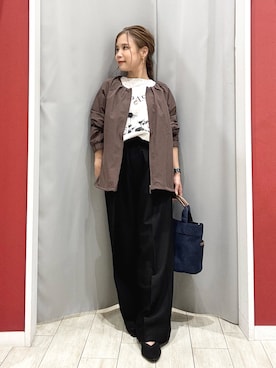 「アイテム（スウェット）」を使った、shio さん（レディース・143cm）の秋コーディネート