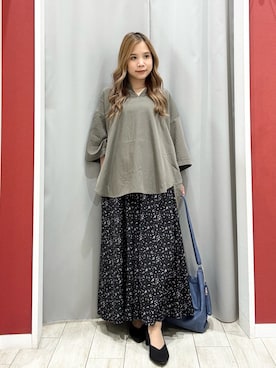 「アイテム（バッグ、ブルー系）」を使った、shio さん（レディース・143cm）の秋コーディネート