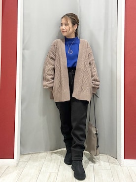 「アイテム（シューズ）」を使った、shio さん（レディース・143cm）の秋コーディネート