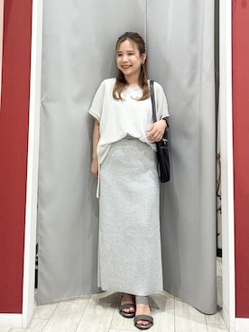 「SHOO・LA・RUE（シューラルー）の【2点セット/前後2WAY/洗濯機可/S-LL】体型カバーも叶う ラメ畦ニット+タンクトップ（ニット/セーター、ホワイト系）」を使った、shio さん（レディース・143cm）の夏コーディネート