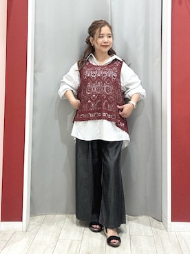 「SHOO・LA・RUE（シューラルー）の【ひんやり/UV/吸水速乾】ラッシュガード前あきシャツ（シャツ/ブラウス、グレー系）」を使った、shio さん（レディース・143cm）の春コーディネート