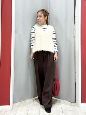 「アイテム（シューズ）」を使った、shio さん（レディース・143cm）の秋コーディネート