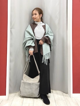 「SHOO・LA・RUE（シューラルー）のアイテム」を使った、shio さん（レディース・143cm）の秋コーディネート